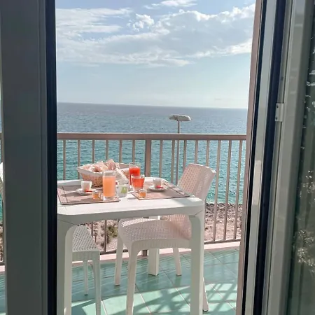 La Scogliera ゲストハウス ガリポリ