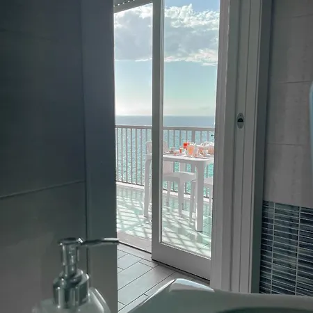 La Scogliera Maison d'hôtes 3*