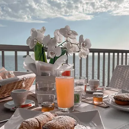 Gasthuis La Scogliera 3*