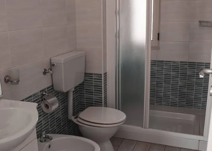 Guest house La Scogliera 3*